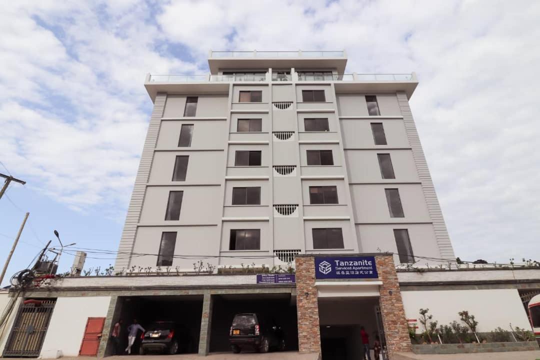 Tanzanite Serviced Apartment - Tsa Masaki Dár Al-Szalám Kültér fotó