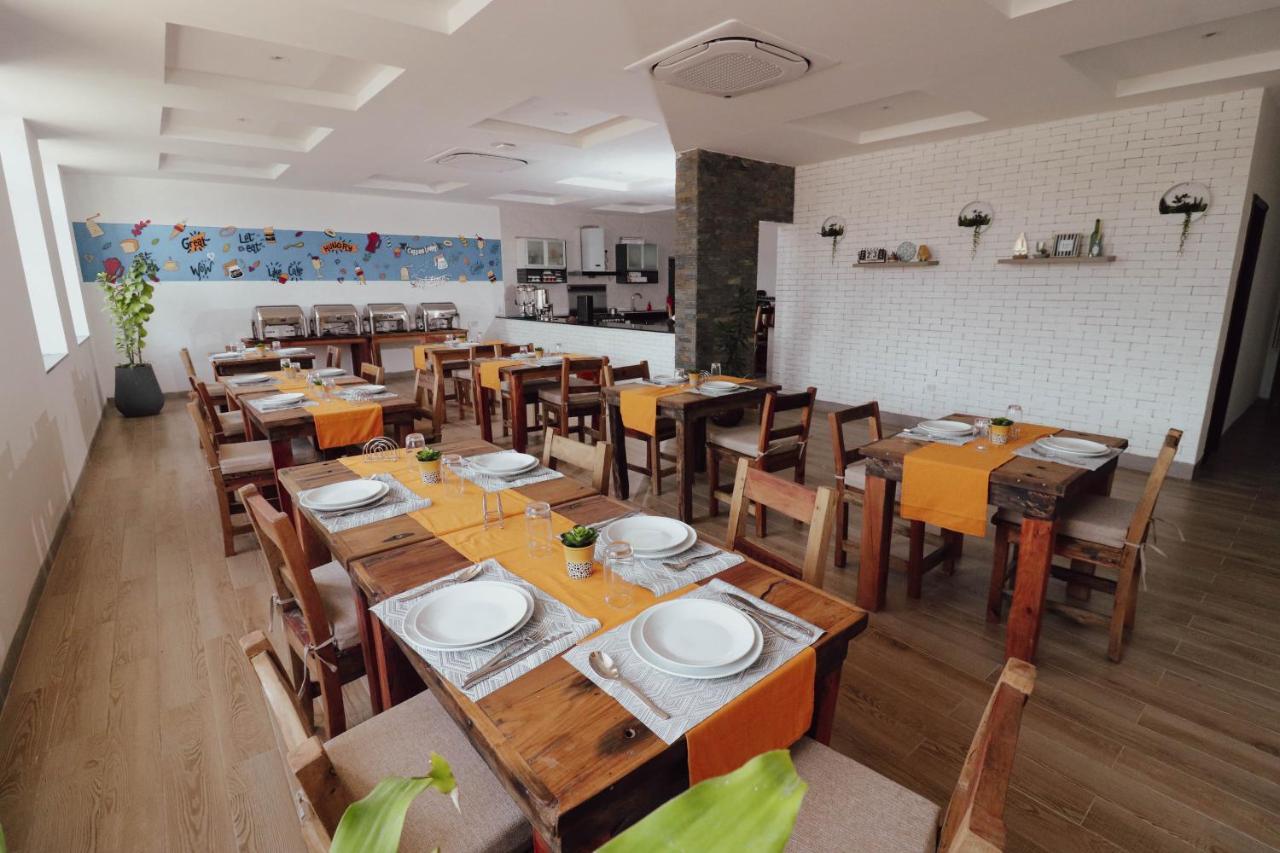 Tanzanite Serviced Apartment - Tsa Masaki Dár Al-Szalám Kültér fotó