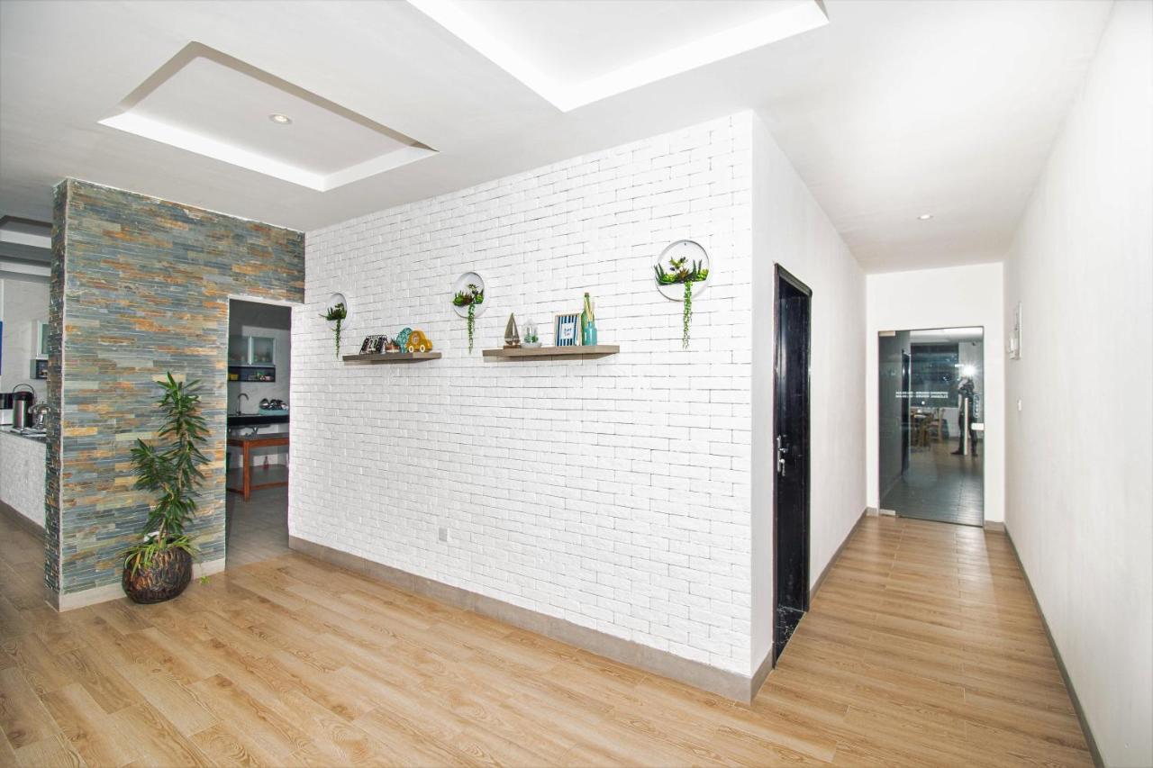 Tanzanite Serviced Apartment - Tsa Masaki Dár Al-Szalám Kültér fotó